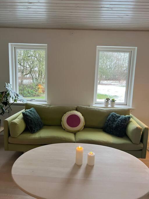 Skont Hus Pa Landet Taet Pa Billund Give Exterior foto